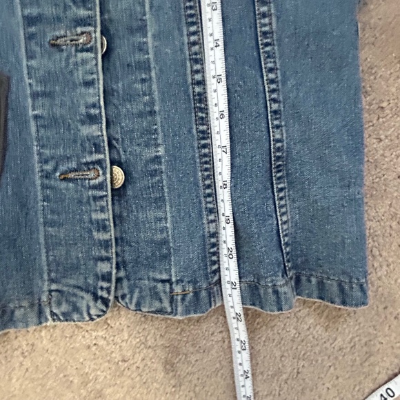 Vintage CRN-F3 unique denim vest, music, guitar appliqués size XS - Picture 14 of 14